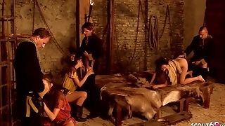 Group Game Of Thrones Buttfucking Porno Parody With Hot Tee